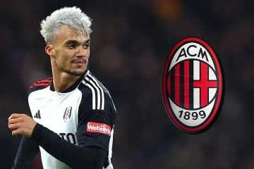 开云-罗宾逊丨那时我因体检未通过无缘加盟米兰