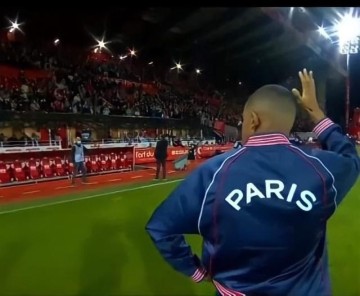 开云中国官网-姆巴佩“不高兴”登上西班牙热搜 下周决定去留？